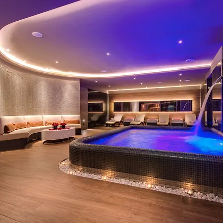 Hotel Radisson Blu Leogrand 5*