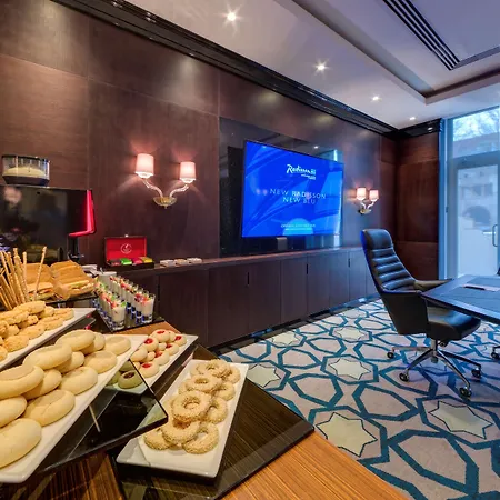 Radisson Blu Leogrand Hotel