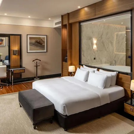 Radisson Blu Leogrand